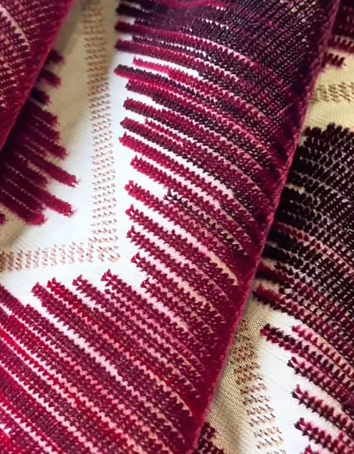 JBL Højkvalitets Jacquard Velvet Stof Mode Ny Kollektion Interlaced Lines Mønster Morden Style Jacquard Velvet til Sofa
